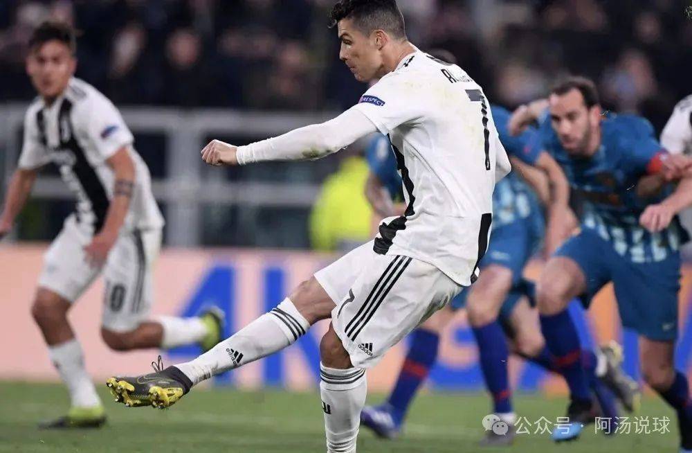 关于卡利亚里客场平局,战术部署获得认可的信息 关于卡利亚里客场平局,战术部署获得认可的信息